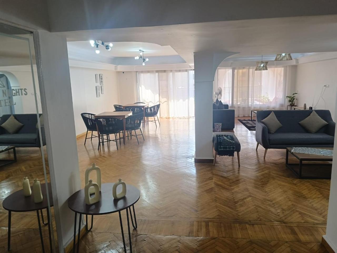 Pyramids Nights Hostel Kafrat al Jabal Exterior photo