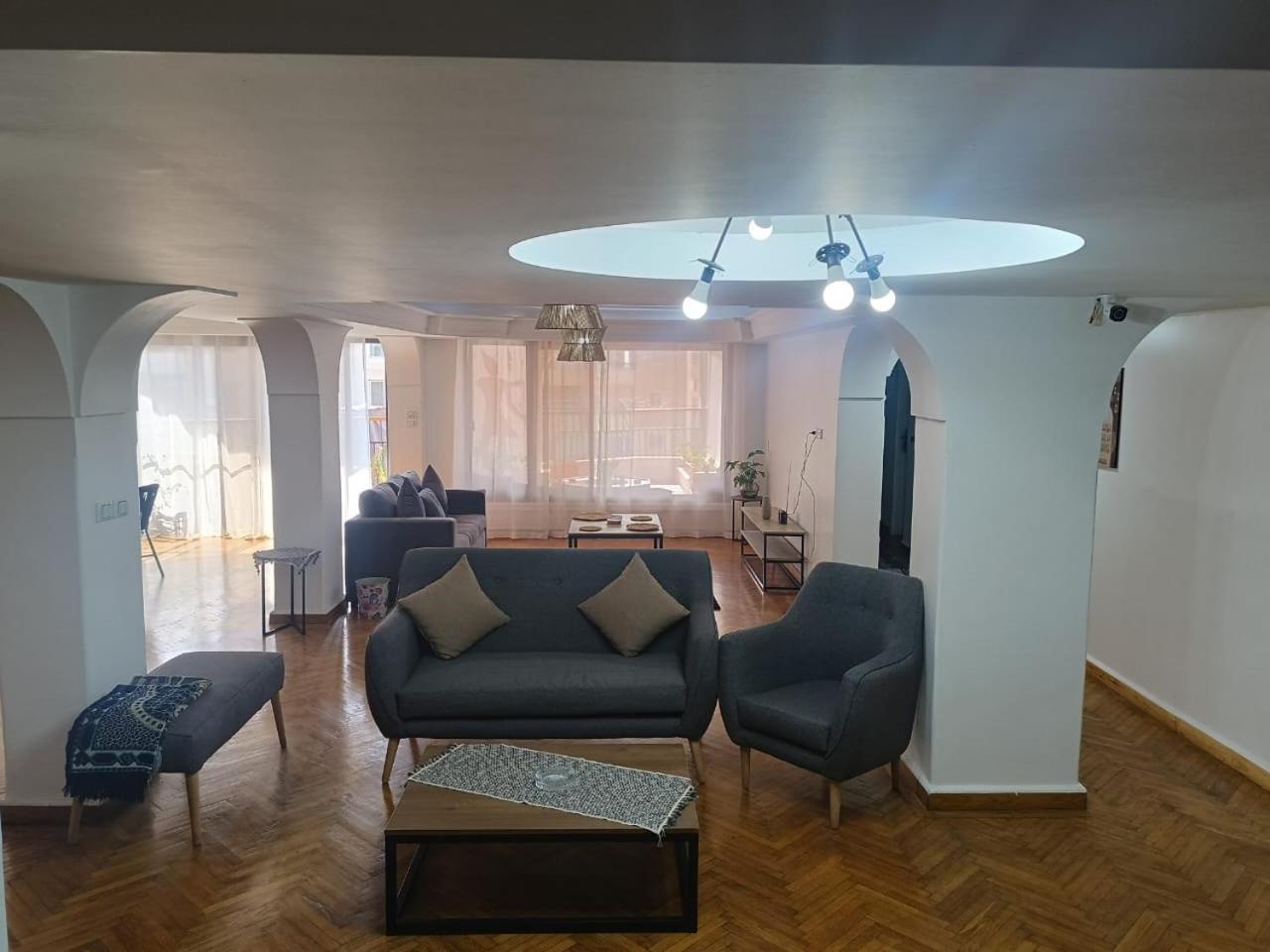 Pyramids Nights Hostel Kafrat al Jabal Exterior photo